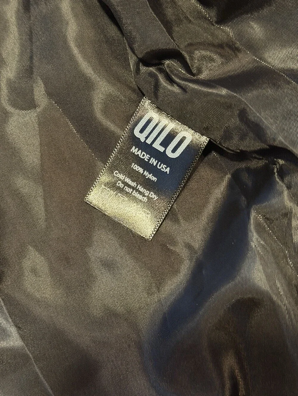QILO x Bad Moon Gen 3.1 Poppies Windbreaker Bronze Khat Size Small NWT Rare